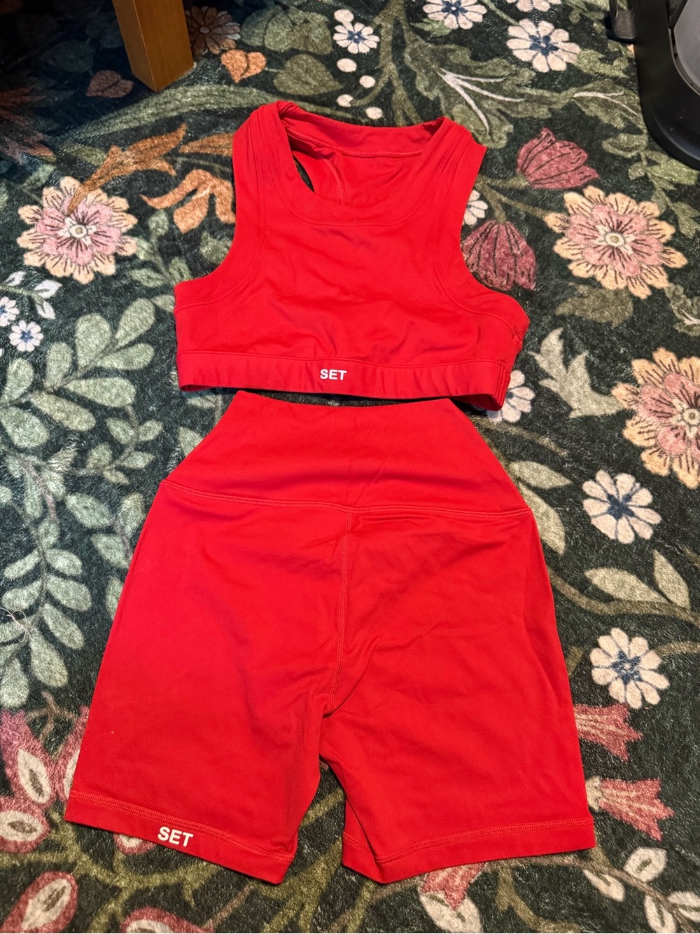 Red set active set 🍒 XS/S